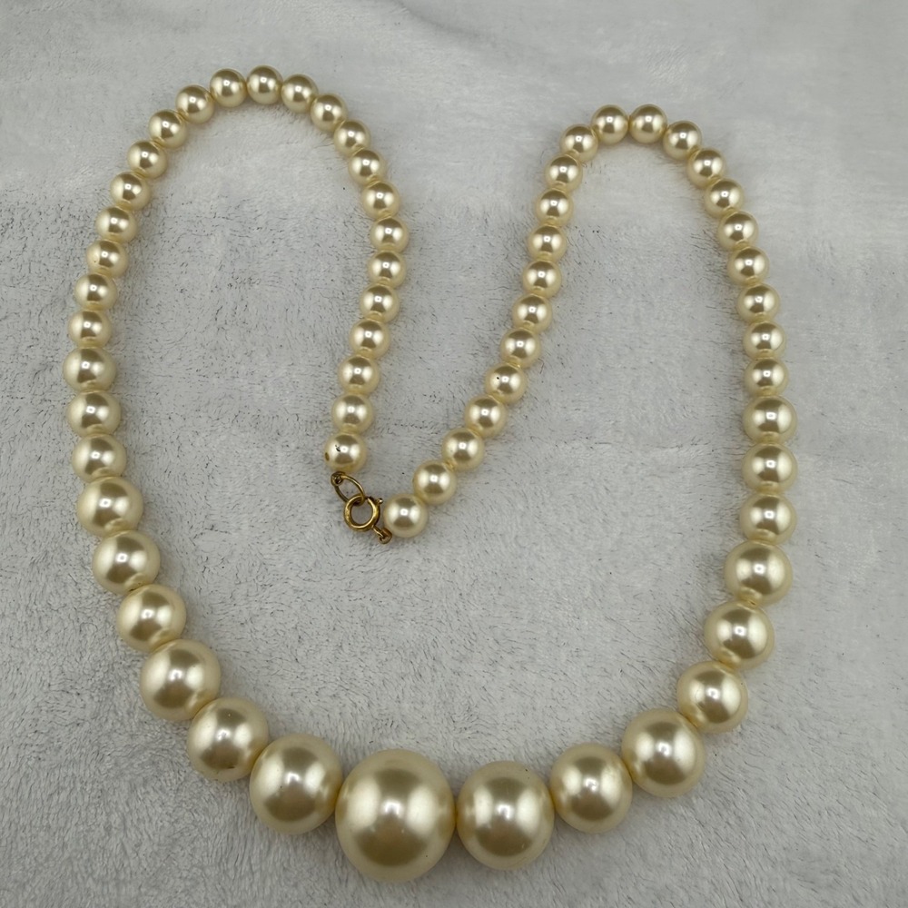 Vintage Estate Necklace Gold Faux Pearl Beaded Graduated 28in